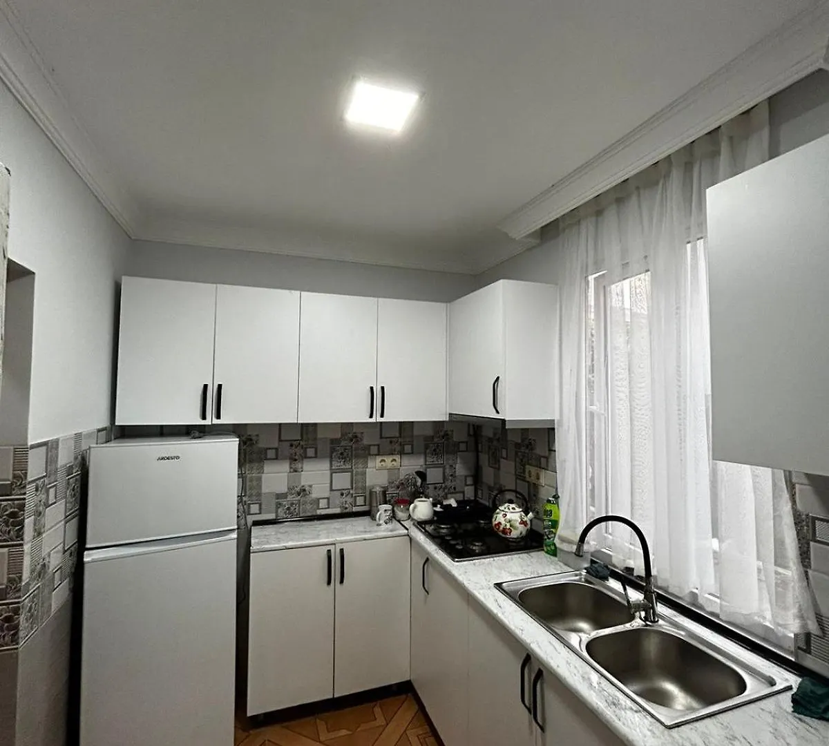 Guest house House Hotel Batumi